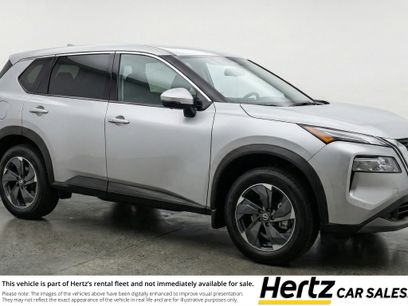 Used 2025 Nissan Rogue SV