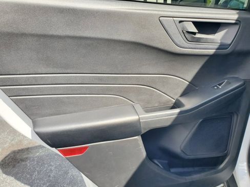 Used 2024 Ford Escape Active image 31