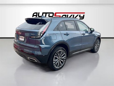 Used 2024 Cadillac XT4 Sport image 7