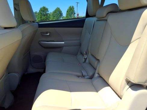 Used 2012 Toyota Prius V Five FWD image 12