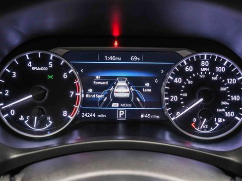 Used 2023 Nissan Sentra SV FWD image 29