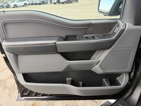 Used 2024 Ford F150 XLT w/ Mobile Office Package image 21