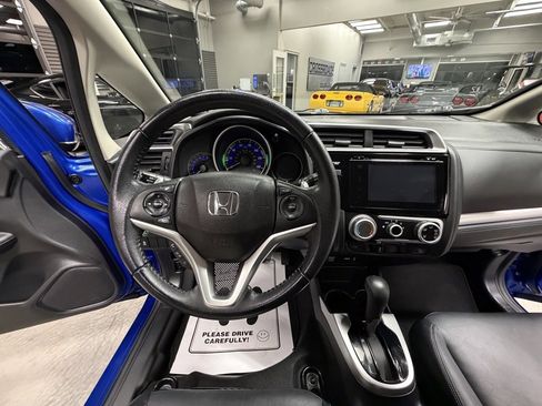 Used 2017 Honda Fit EX-L image 11