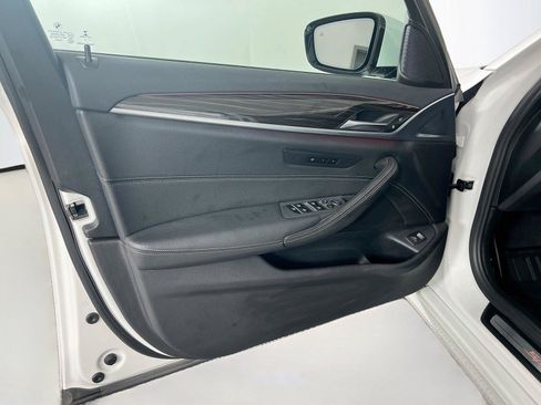 Used 2019 BMW 540i xDrive AWD/4WD image 19