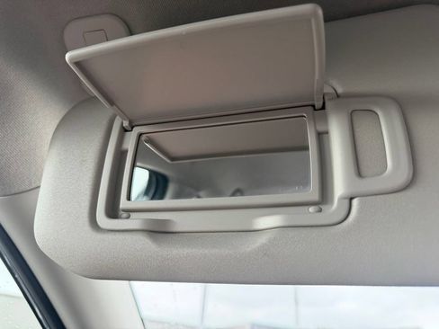 Used 2025 Nissan Sentra S FWD image 23