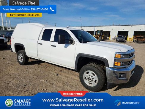 Used 2015 Chevrolet Silverado 2500 LT AWD/4WD image 5