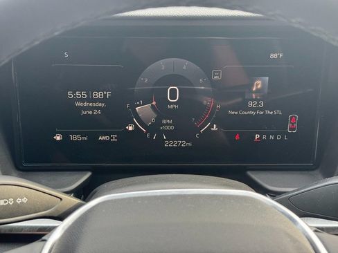 Used 2025 GMC Terrain Elevation w/ Elevation Premium Package AWD/4WD image 27