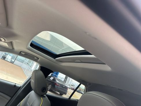 New 2026 Chevrolet Trax ACTIV FWD image 3