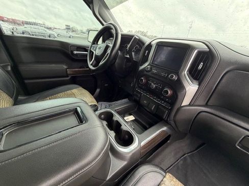 Used 2019 Chevrolet Silverado 1500 RST image 8