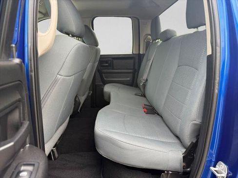 Certified 2019 RAM 1500 Express w/ Express Value Package AWD/4WD image 26