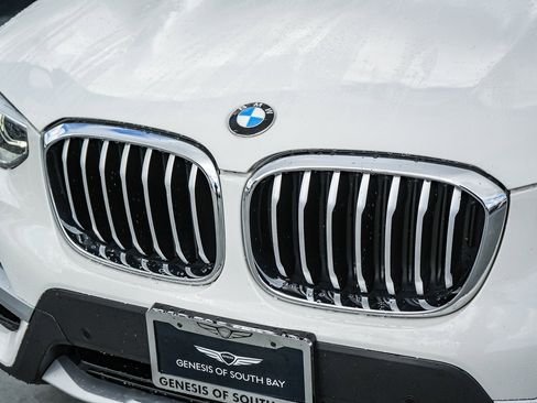 Used 2021 BMW X3 sDrive30i image 5