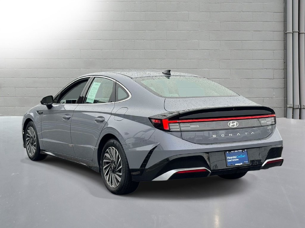 Used 2025 Hyundai Sonata SEL FWD image 6