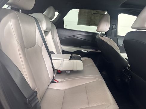 Used 2023 Lexus RX 350 AWD image 26