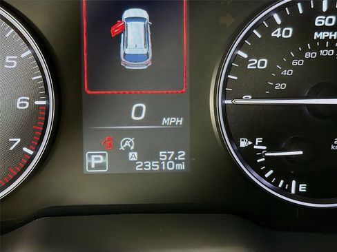Certified 2025 Subaru Outback Onyx Edition AWD/4WD image 13