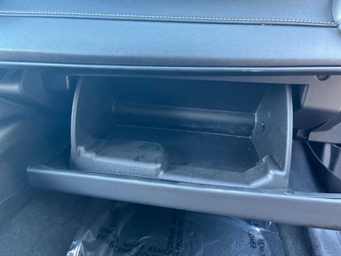 Used 2021 Chevrolet Camaro LT image 44