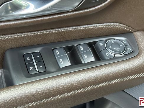 Certified 2024 GMC Yukon XL Denali image 12