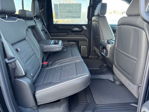 New 2026 GMC Sierra 2500 AT4X image 18