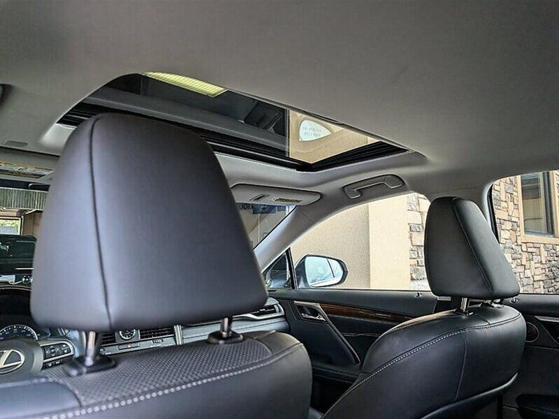 Used 2018 Lexus RX 450h AWD w/ Premium Package image 27