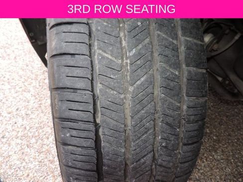 Used 2016 Chevrolet Suburban LT RWD image 18