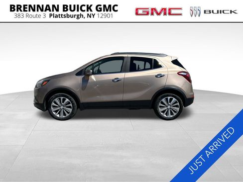 Used 2018 Buick Encore Preferred AWD/4WD image 3