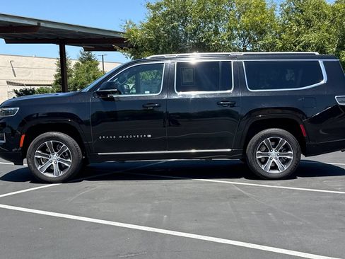 Used 2024 Jeep Grand Wagoneer L 4WD image 14