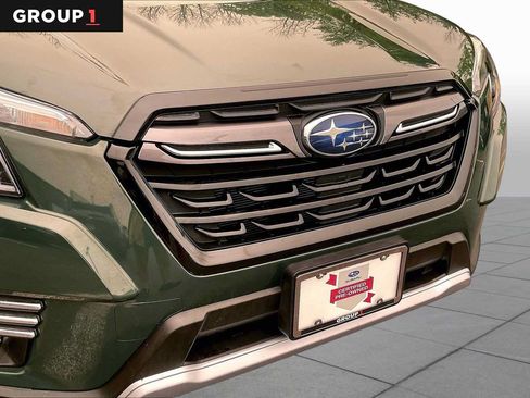 Used 2023 Subaru Forester Touring AWD/4WD image 30