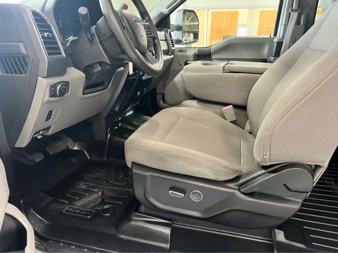 Certified 2019 Ford F250 XLT w/ XLT Value Package AWD/4WD image 18