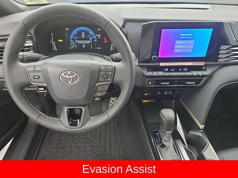 New 2026 Toyota Camry SE FWD image 12