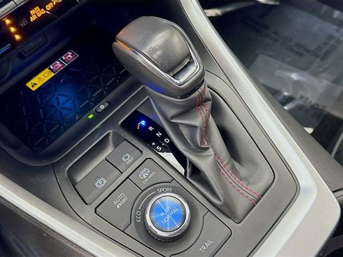 Used 2024 Toyota RAV4 XSE image 17