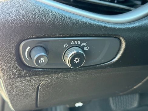 Used 2024 Chevrolet Malibu LT image 29