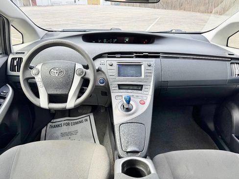 Used 2012 Toyota Prius Three image 12