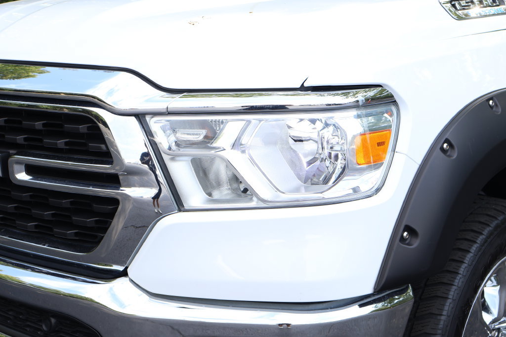 Used 2022 RAM 1500 Big Horn AWD/4WD image 3