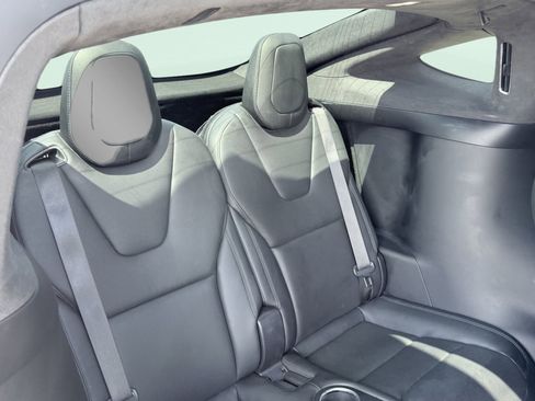 Used 2023 Tesla Model X Plaid image 42