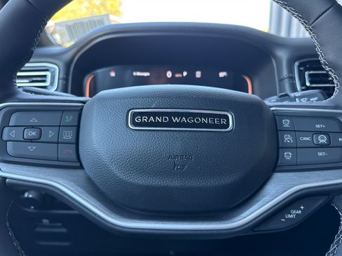 New 2026 Jeep Grand Wagoneer L Limited AWD/4WD image 22