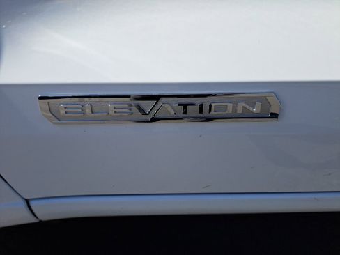 New 2025 GMC Canyon Elevation image 14