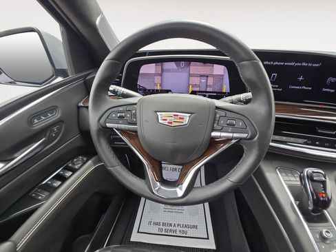 Used 2023 Cadillac Escalade Sport Platinum w/ LPO, ONYX Package AWD/4WD image 12