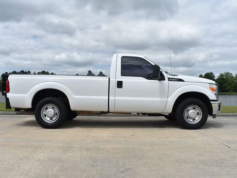 Used 2013 Ford F250 XL image 3