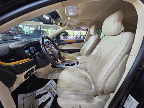 Used 2015 Lincoln MKC FWD w/ Equipment Group 101A Select image 25