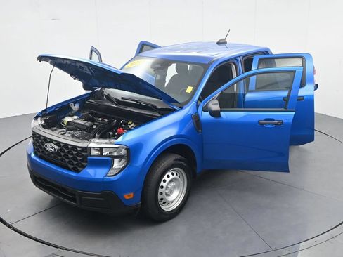 Used 2025 Ford Maverick XL w/ Equipment Group 102A AWD/4WD image 45