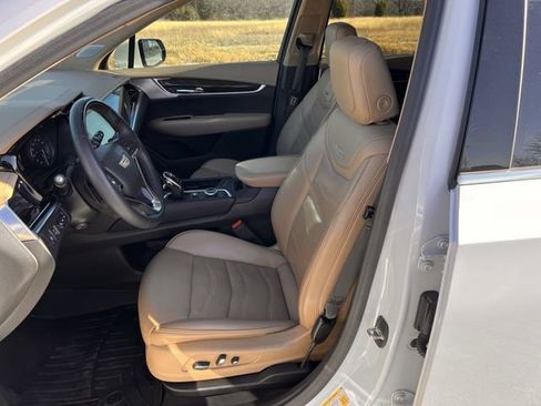 Certified 2023 Cadillac XT6 Premium Luxury w/ Platinum Package image 26