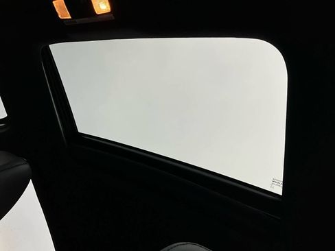 Used 2023 Toyota Tacoma Limited image 29