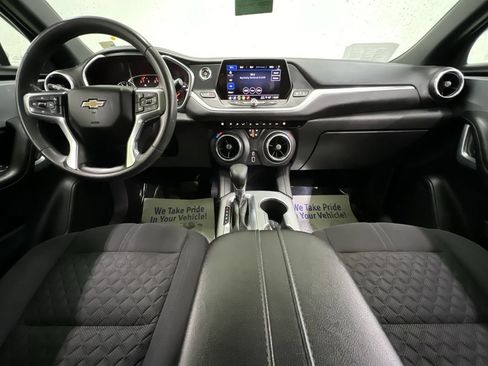Used 2021 Chevrolet Blazer LT AWD/4WD image 17