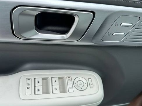 Used 2024 Hyundai Santa Fe Limited FWD image 16
