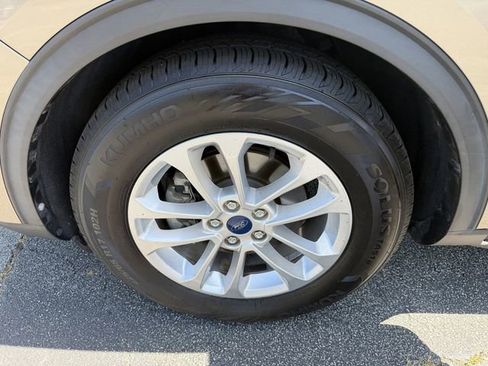 Used 2020 Ford Escape SE FWD image 38