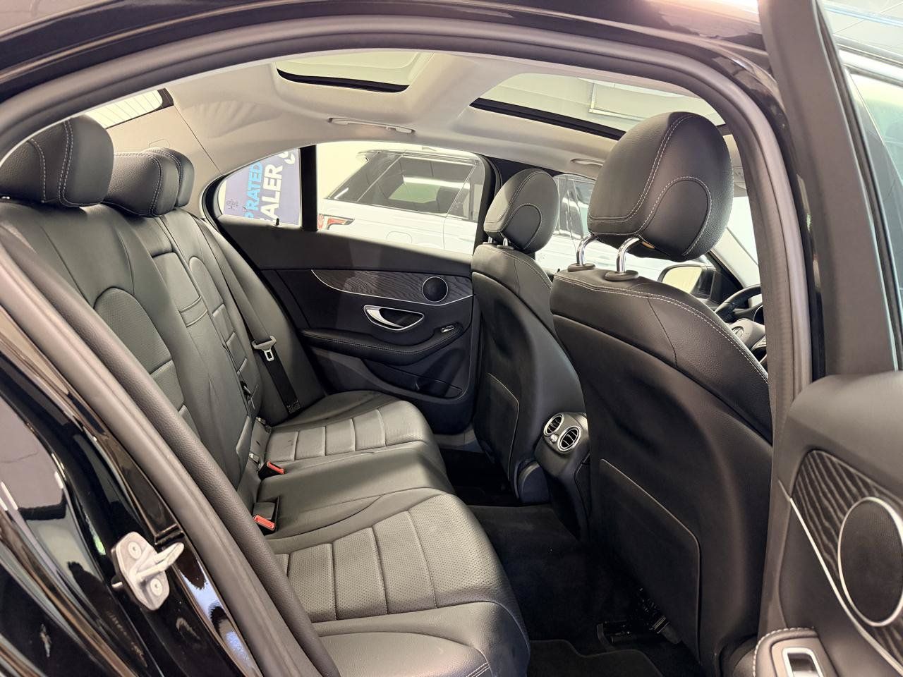 Used 2017 Mercedes-Benz C 300 Sedan image 28