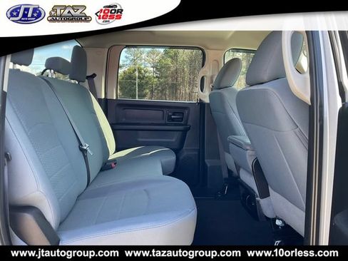 Used 2018 RAM 2500 Tradesman w/ Chrome Appearance Group AWD/4WD image 13