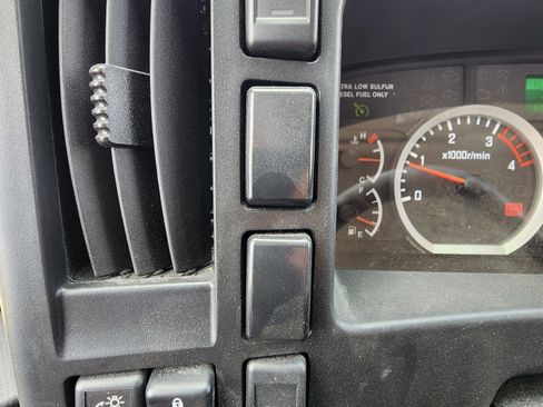 New 2024 Chevrolet Low Cab Forward 7500XD image 32