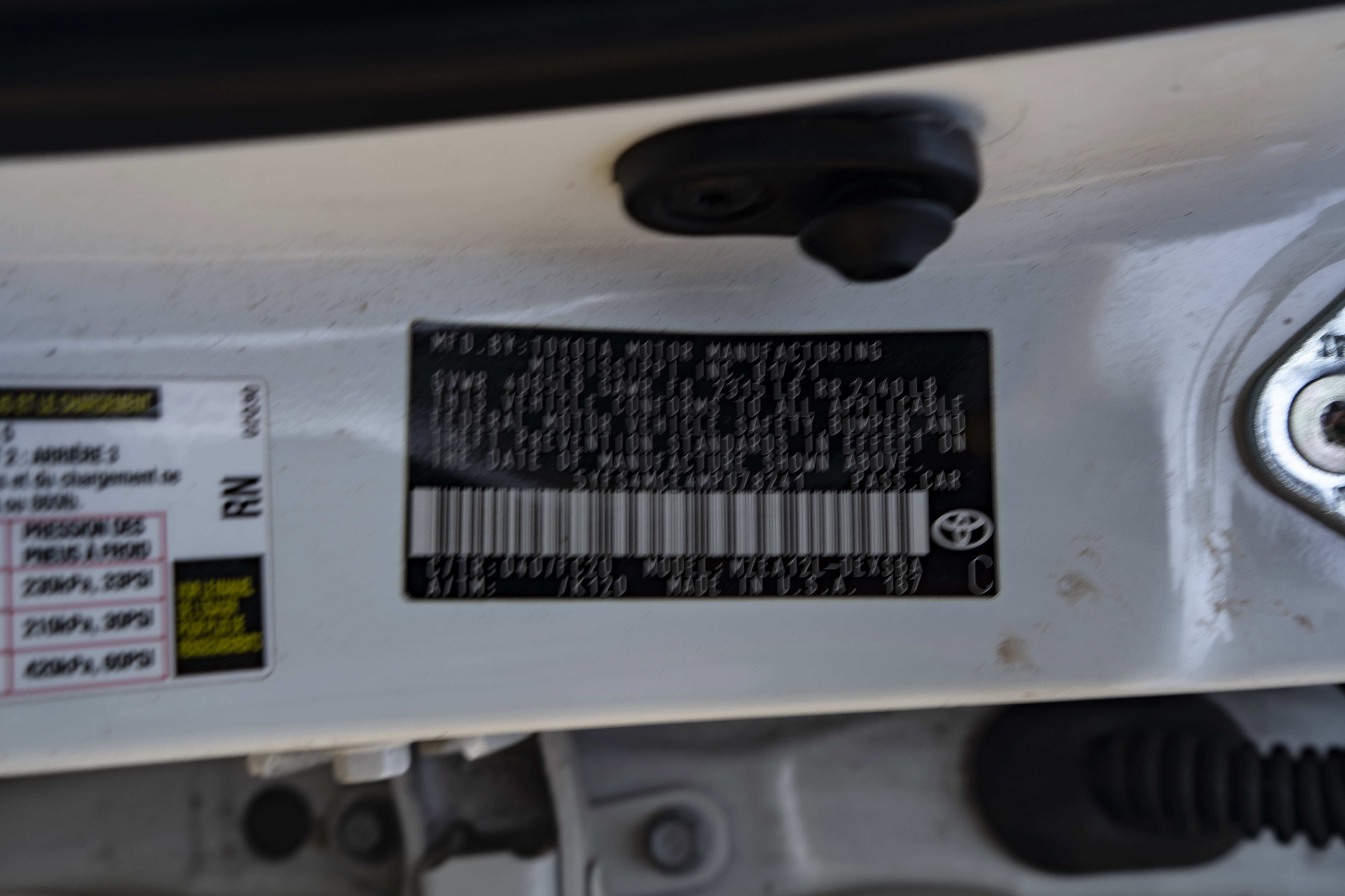 Used 2021 Toyota Corolla SE w/ Carpet Mat Package (TMS) FWD image 36