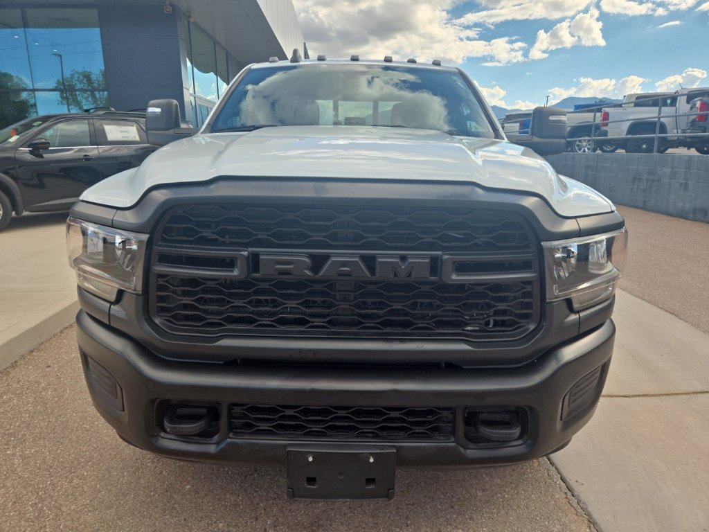 Used 2024 RAM 3500 Tradesman AWD/4WD image 2