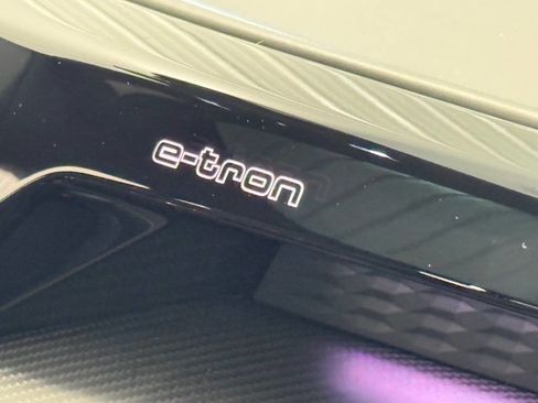 Used 2024 Audi e-tron GT Premium Plus w/ Performance Package image 27